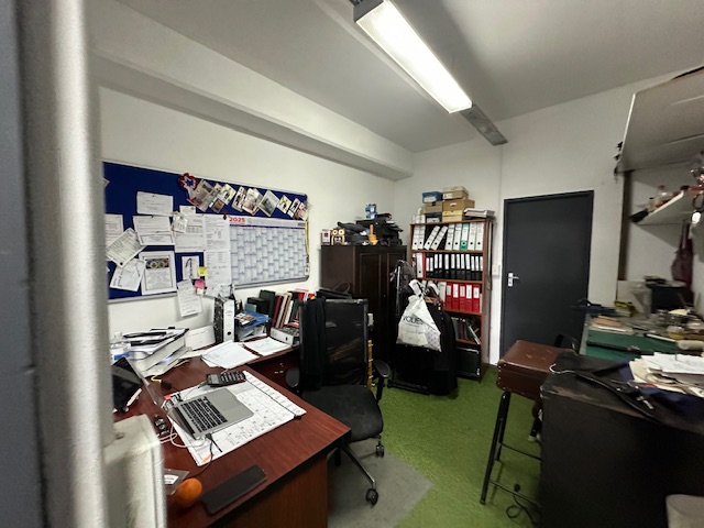 To Let commercial Property for Rent in Ndabeni Western Cape